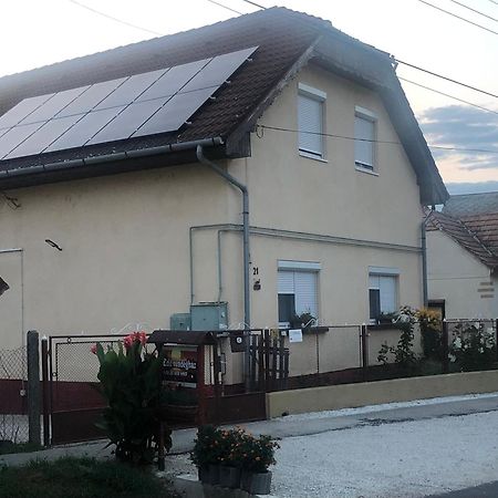 Edit Vendeghaz Balatonszentgyoergy Balatonszentgyorgy المظهر الخارجي الصورة